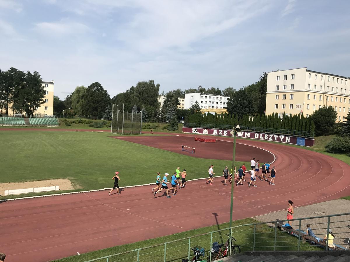 Sportowy Apartament Nad Jeziorem Apartment ออลชติน ภายนอก รูปภาพ
