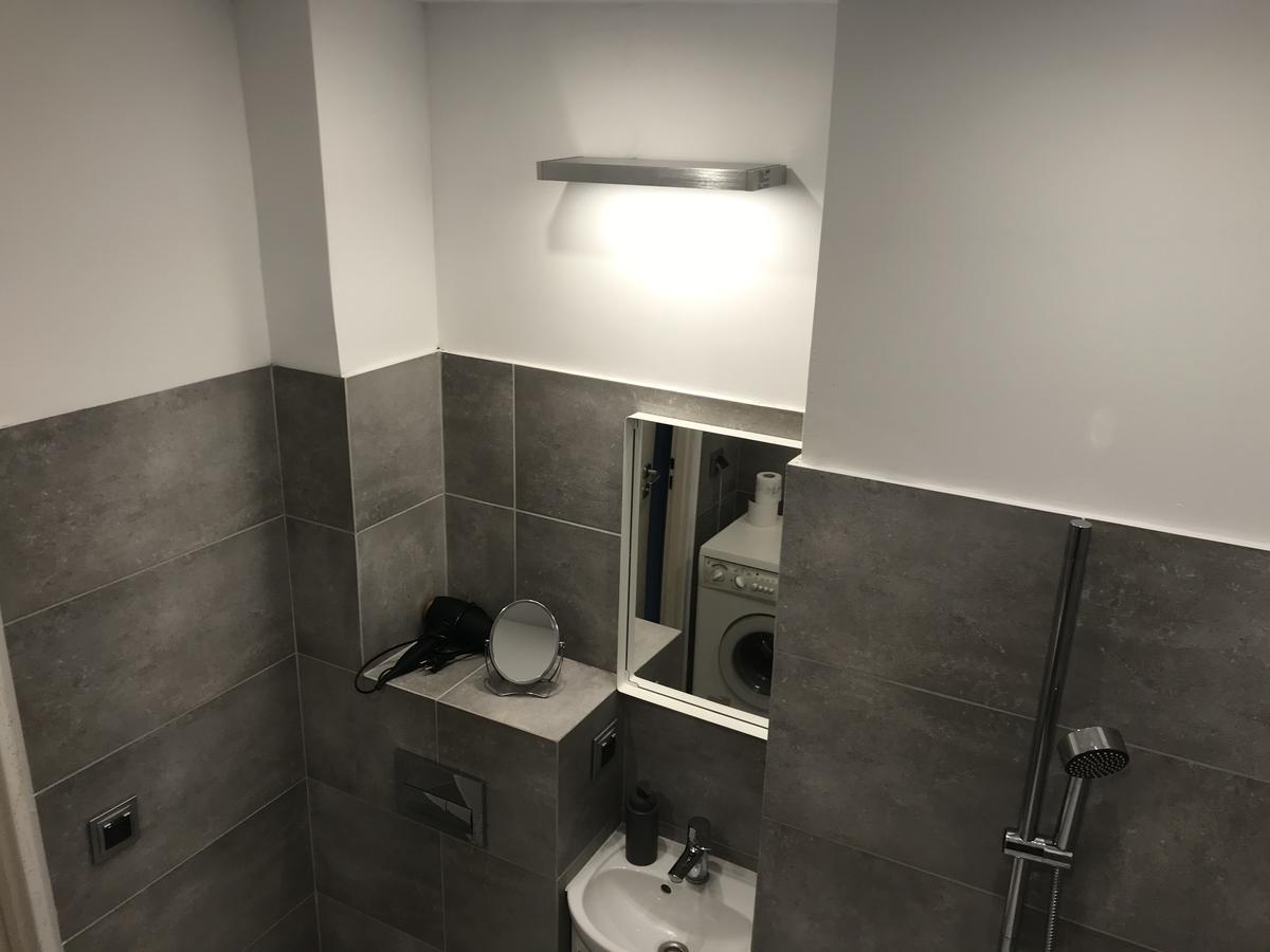 Sportowy Apartament Nad Jeziorem Apartment ออลชติน ภายนอก รูปภาพ